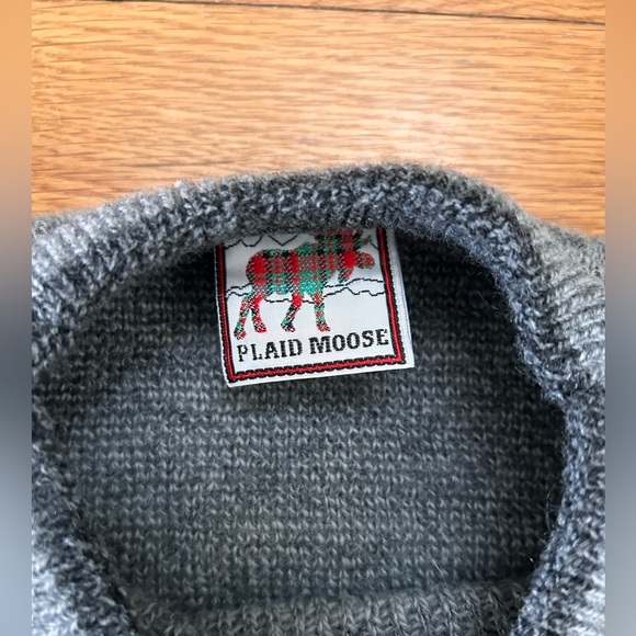 Plaid Moose Kids Dog Pullover Sweater - Size M (5/6) - Picture 3 of 8